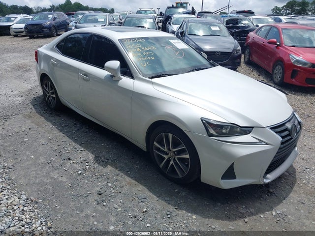 2018 LEXUS IS 