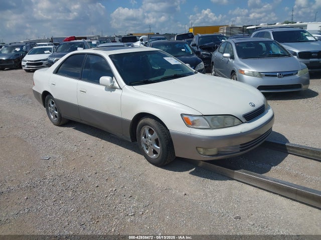1997 LEXUS ES 