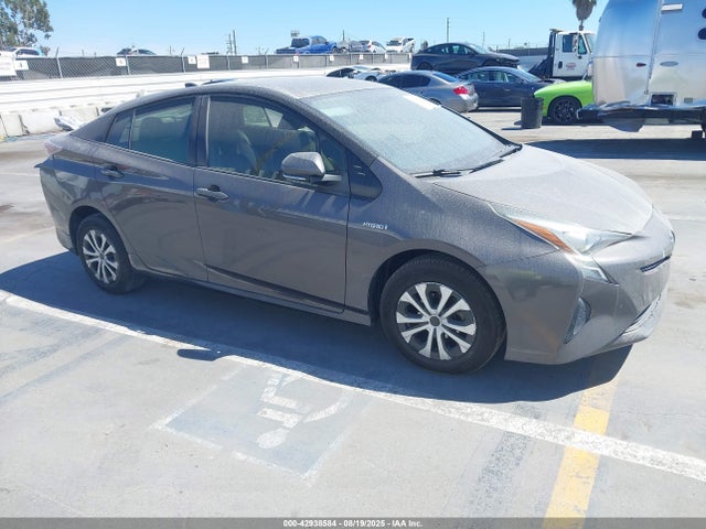 2016 TOYOTA PRIUS TWO