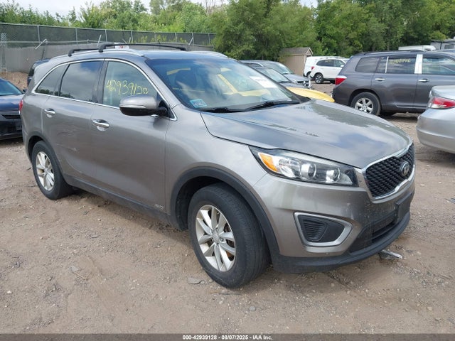 2016 KIA SORENTO 2.4L LX