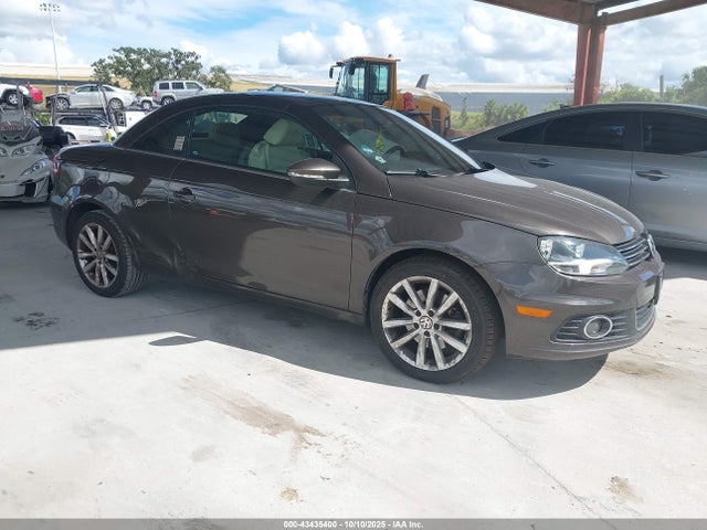 2013 VOLKSWAGEN EOS KOMFORT