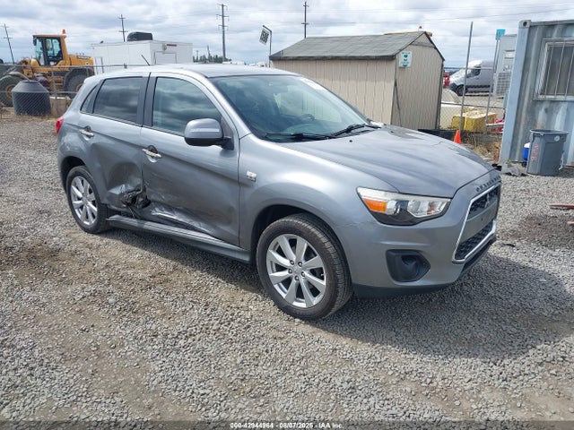 2013 MITSUBISHI OUTLANDER ES