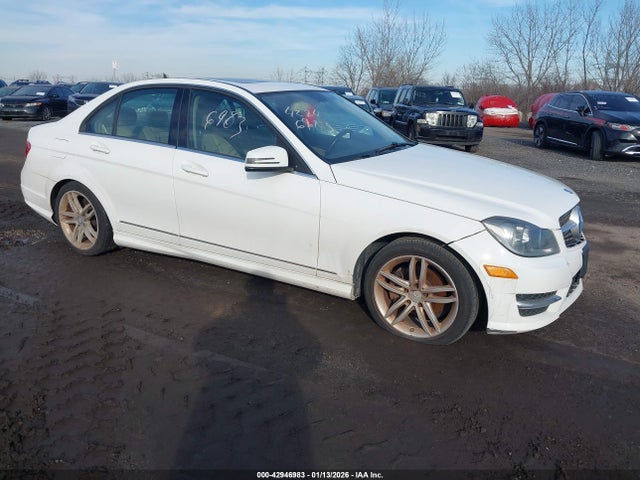 2014 MERCEDES-BENZ C 250 SPORT