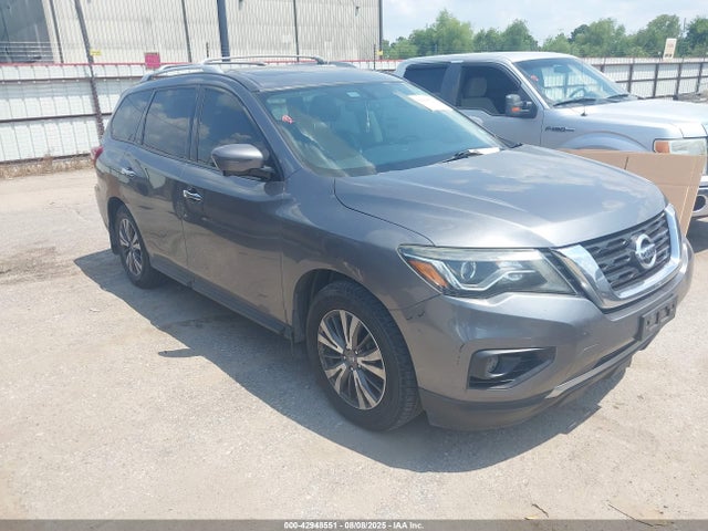 2017 NISSAN PATHFINDER SL