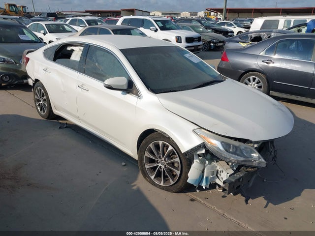 2018 TOYOTA AVALON XLE