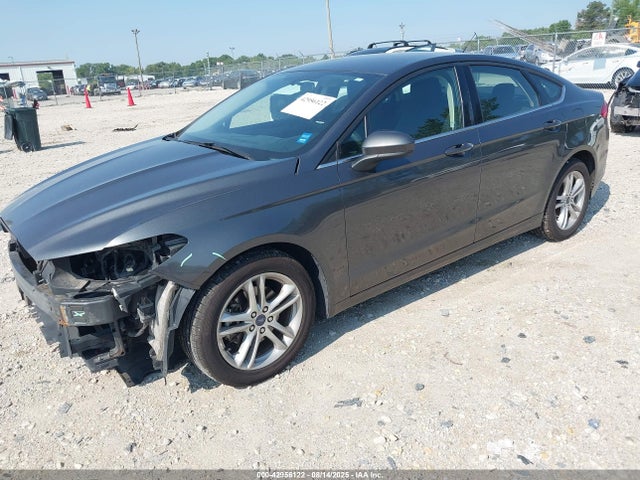 FORD FUSION SE - 2