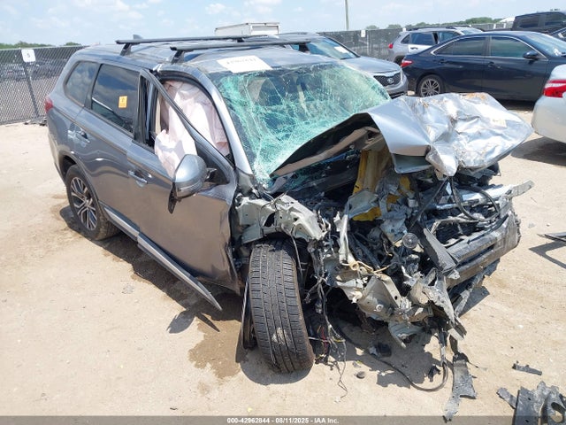 2017 MITSUBISHI OUTLANDER SE