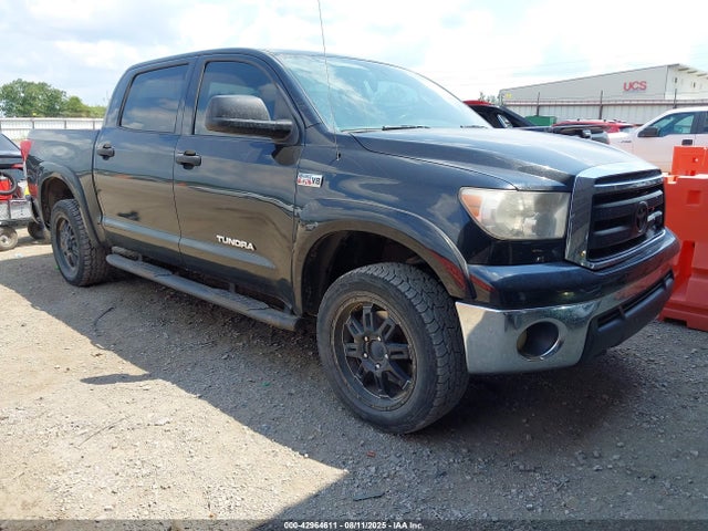 2013 TOYOTA TUNDRA GRADE 5.7L V8