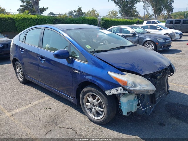 2010 TOYOTA PRIUS III