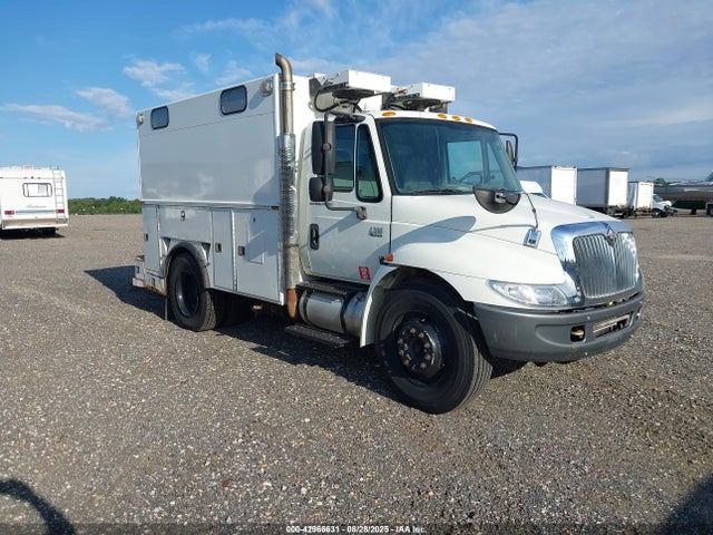 2006 INTERNATIONAL 4000 4300