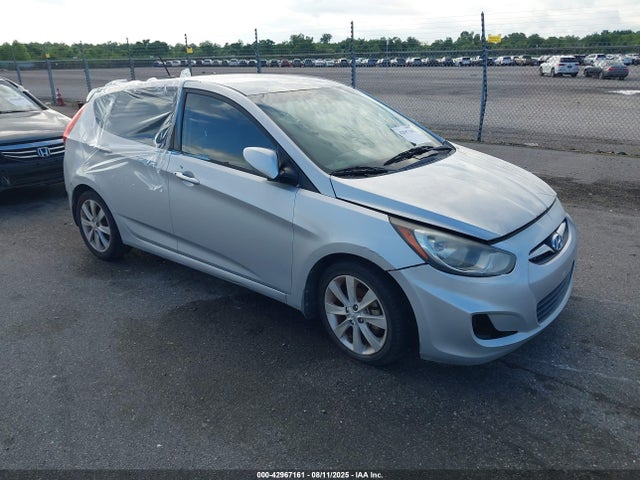 2012 HYUNDAI ACCENT SE