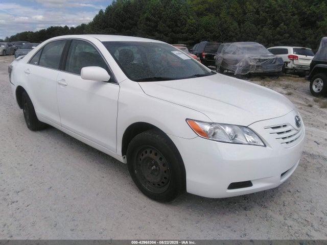 2009 TOYOTA CAMRY LE