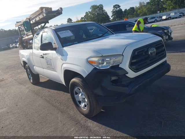 2018 TOYOTA TACOMA SR