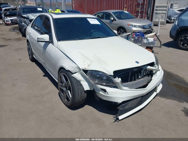 2010 MERCEDES-BENZ C LUXURY/SPORT