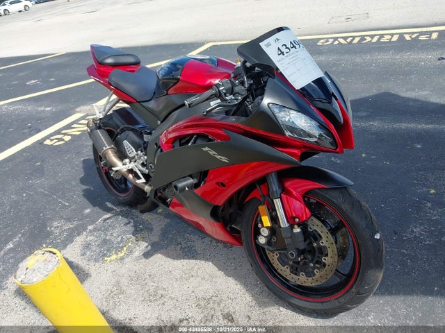 2011 YAMAHA YZF 