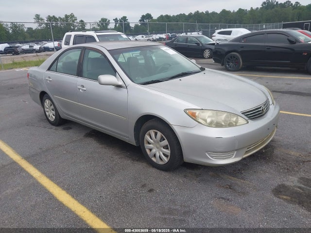 2005 TOYOTA CAMRY LE/XLE/SE