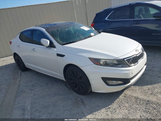 2011 KIA OPTIMA SX