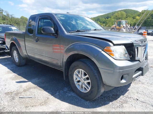 2018 NISSAN FRONTIER SV