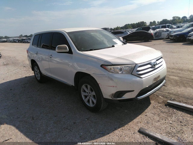 2013 TOYOTA HIGHLANDER 