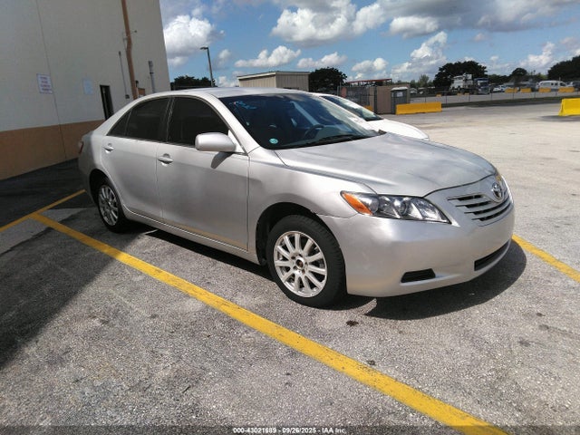 2009 TOYOTA CAMRY LE