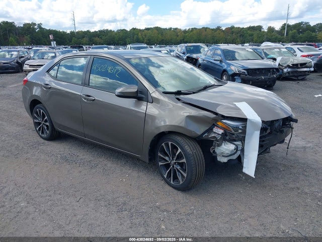 2017 TOYOTA COROLLA SE