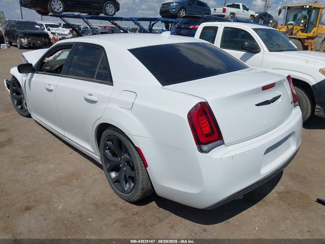 2023 Chrysler 300, VIN: 2C3CCAAG4PH676712