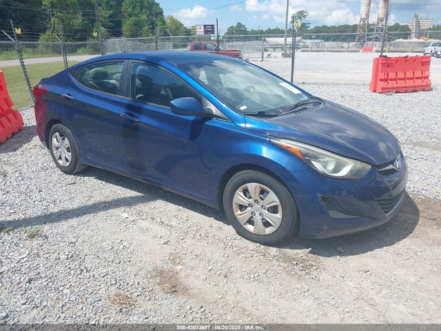 2016 HYUNDAI ELANTRA SE