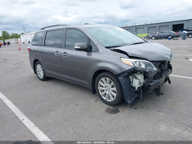 2017 TOYOTA SIENNA LIMITED PREMIUM 7 PASSENGER