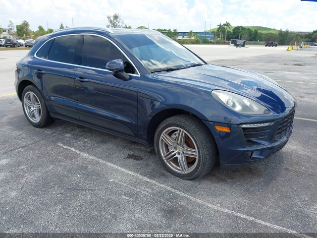 2016 PORSCHE MACAN S