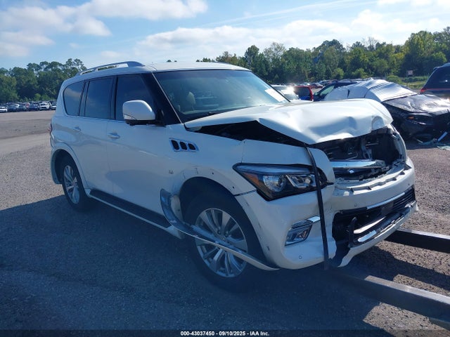 2017 INFINITI QX80 