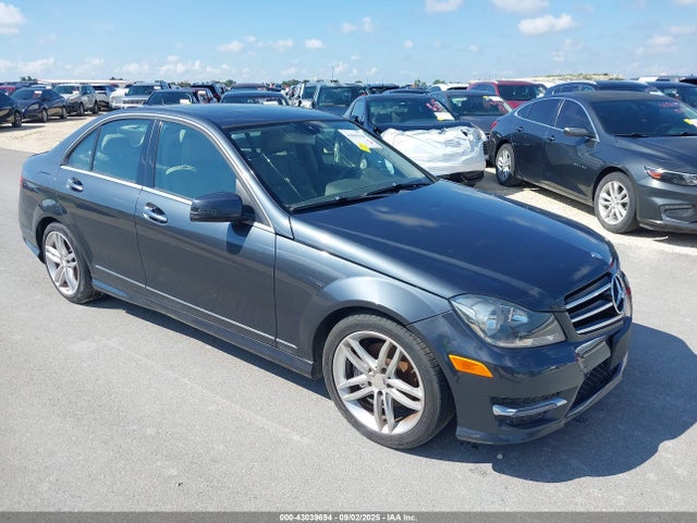 2014 MERCEDES-BENZ C 250 SPORT