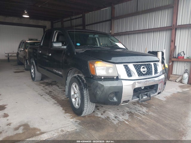 2008 NISSAN TITAN SE