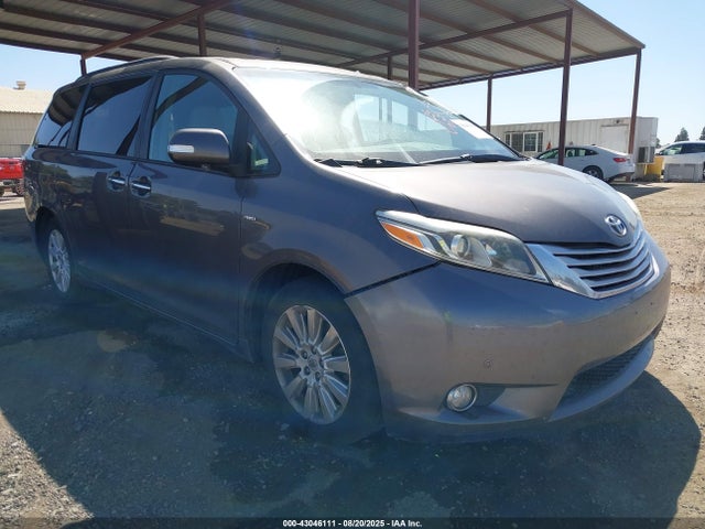2016 TOYOTA SIENNA LIMITED 7 PASSENGER