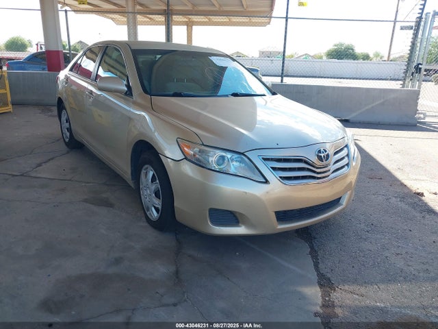 2010 TOYOTA CAMRY 