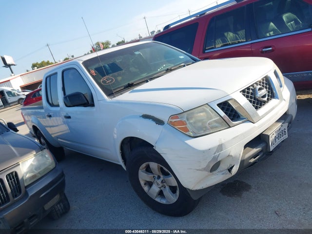 2012 NISSAN FRONTIER SV