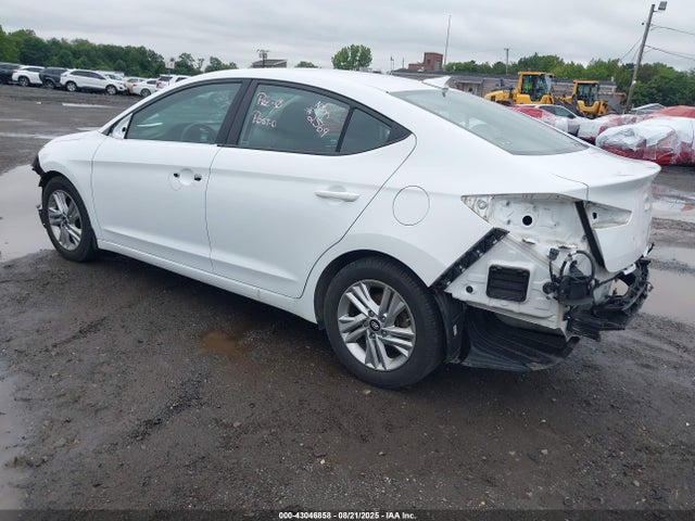 صورة 3 لـ 2020 Hyundai ELANTRA SEL
