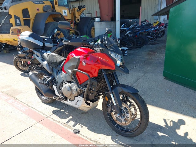 2017 HONDA VFR1200 X