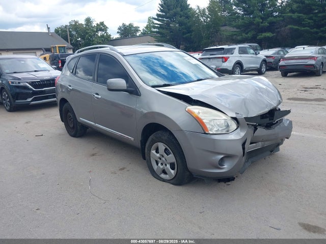 2011 NISSAN ROGUE SV