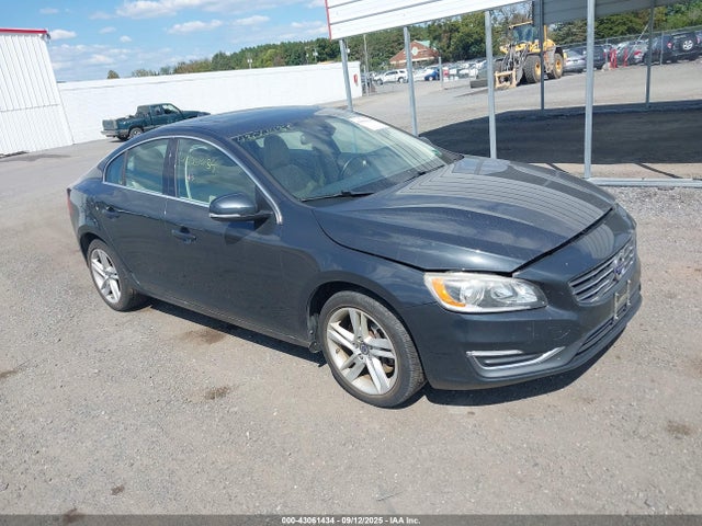 2014 VOLVO S60 T5