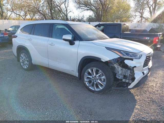 2024 TOYOTA HIGHLANDER LIMITED