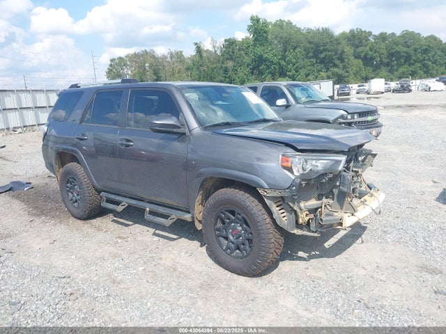 2021 TOYOTA 4RUNNER SR5