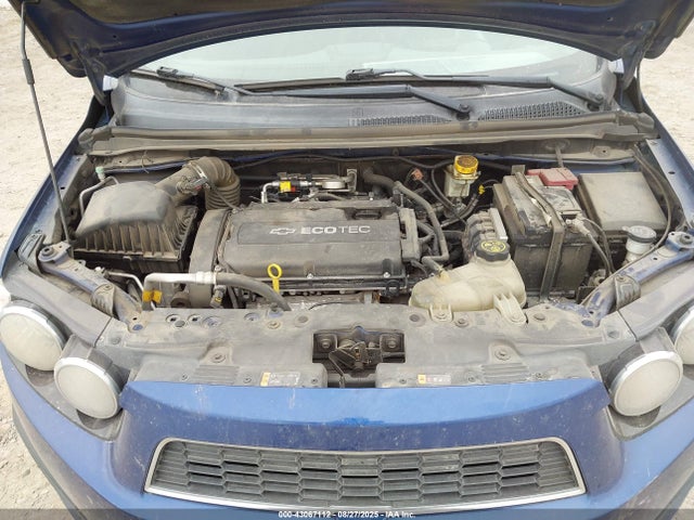 CHEVROLET SONIC LT AUTO - 10