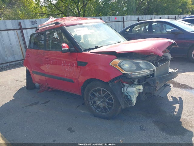 2013 KIA SOUL !/+