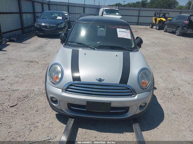 2013 MINI HARDTOP COOPER