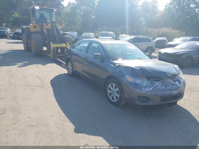 2010 TOYOTA CAMRY LE