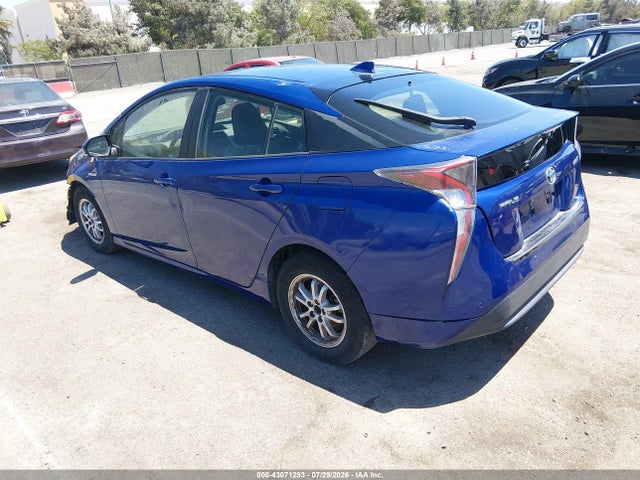 2017 Toyota PRIUS TWO photo 3