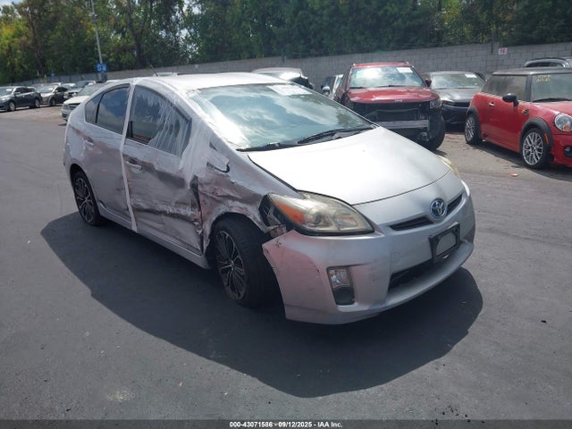 2010 TOYOTA PRIUS II