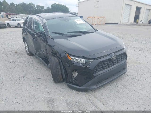 2019 TOYOTA RAV4 XLE