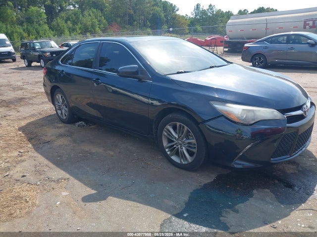 2017 TOYOTA CAMRY SE