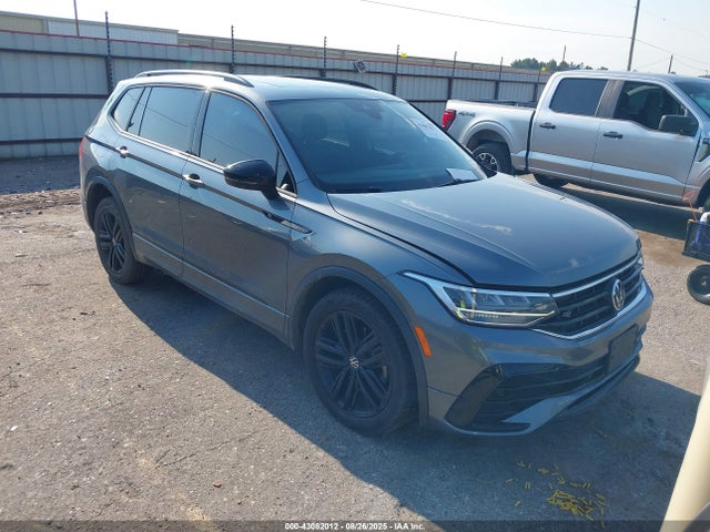 2022 VOLKSWAGEN TIGUAN 2.0T SE R-LINE BLACK